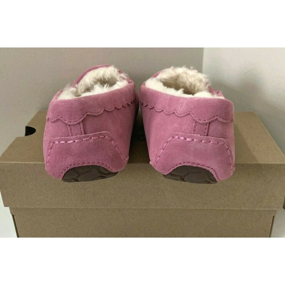 New UGG Scalloped Women Fashion Moccasin Slippers US Size 6 Wildflower - Picture 6 of 8